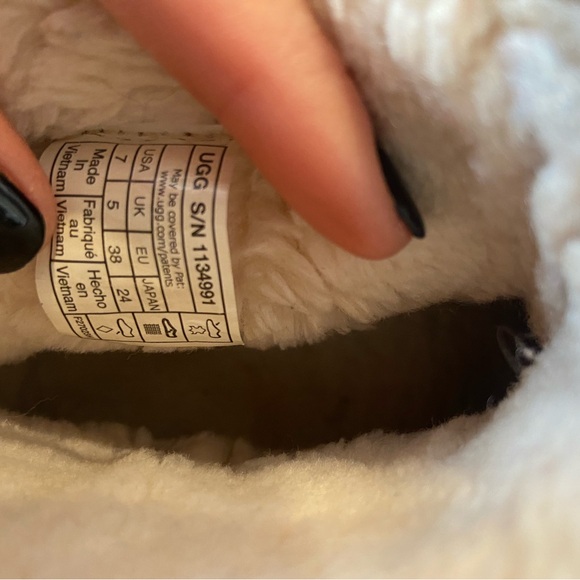 UGG Classic Platform Mini - Picture 4 of 4